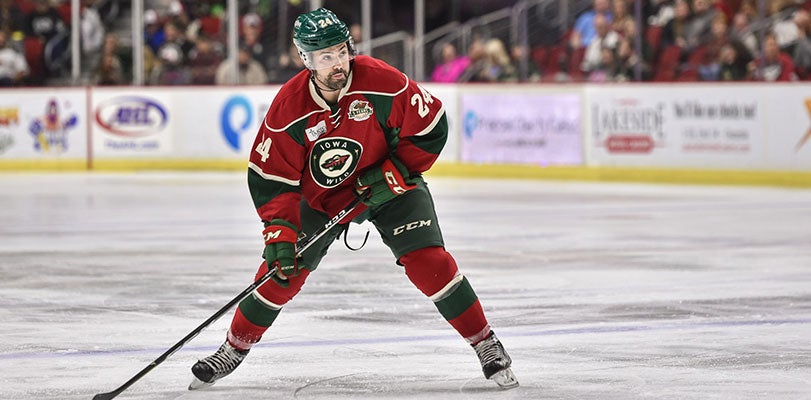 WILD RESIGNS MURPHY TO A ONE-YEAR, TWO-WAY CONTRACT