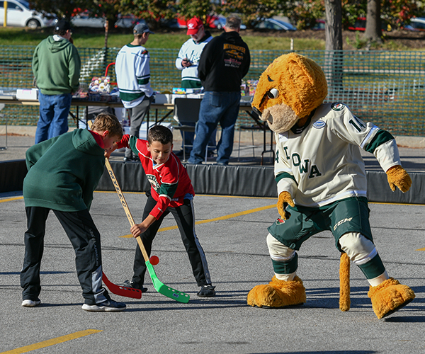 crashstreethockey.png